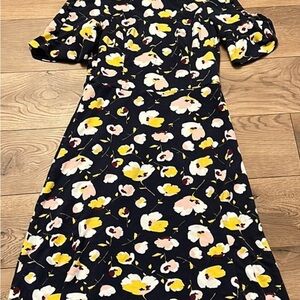 BODEN Floral Navy Dress size 6